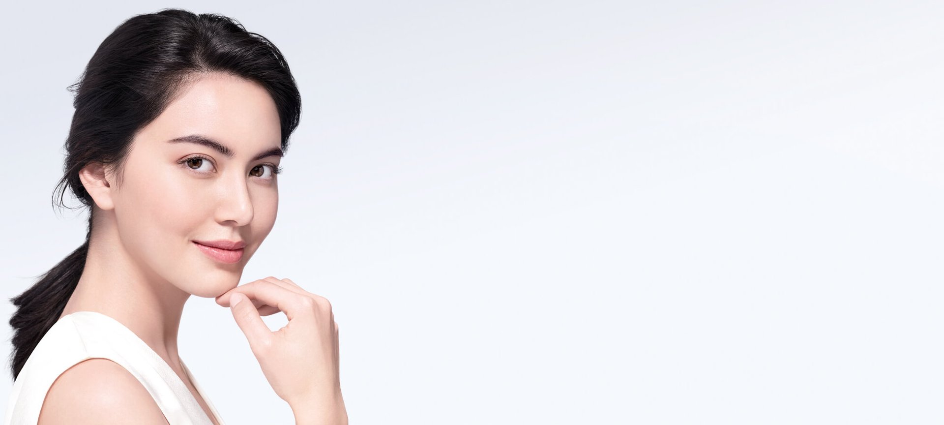 Crystal Micro Essence KV Mai Davika